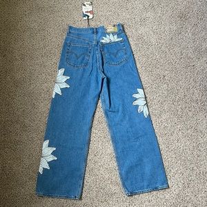Farm Rio x Levi’s Wide Leg Floral Jeans